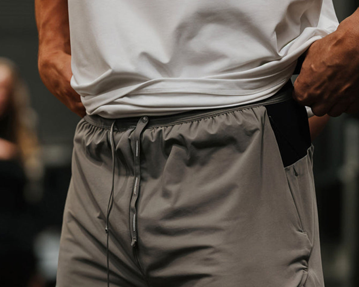 What to Look for When Choosing Men's Sports Products