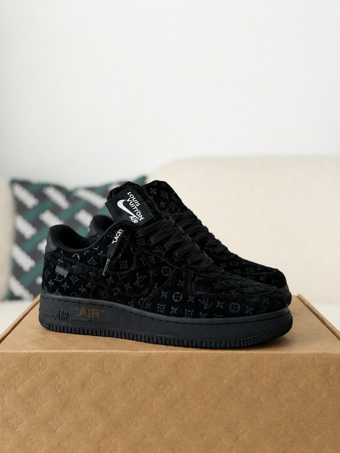 LV & AF1 Black