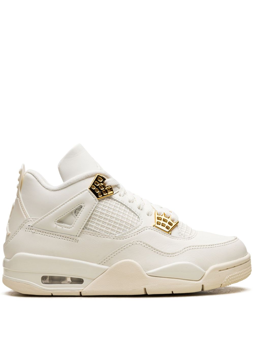 AJ4 Retro