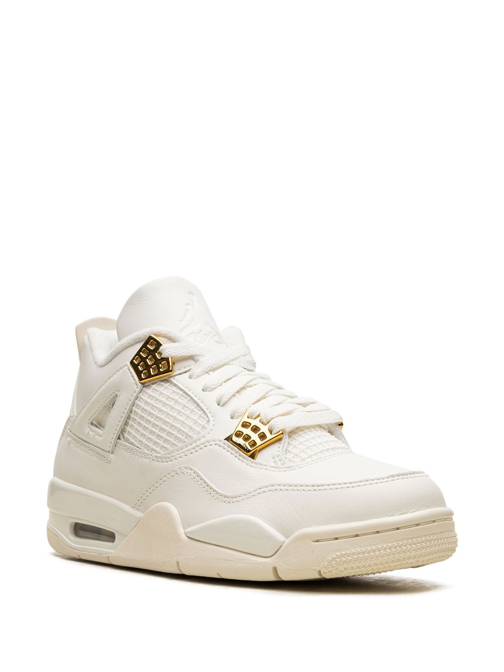 AJ4 Retro