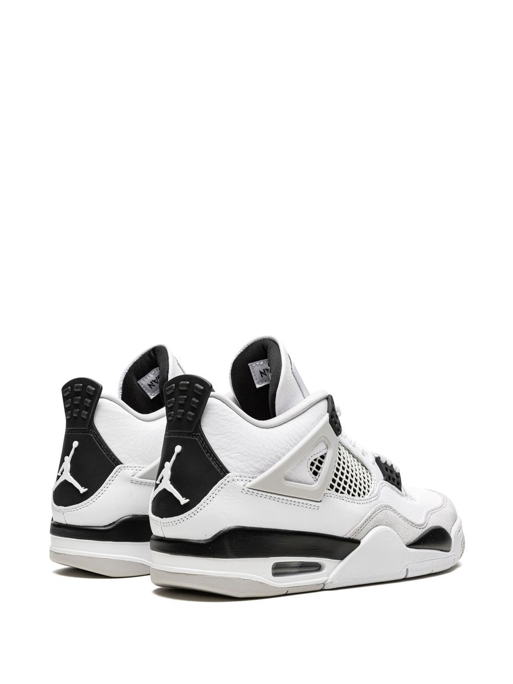 AJ4 Retro